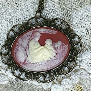Victorian Cameo Mother’s Day Child Necklace Pendant gift mom daughter wedding